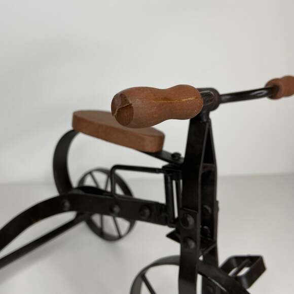 Vintage Metal and Wood Tricycle Decor - Picture 4 of 7